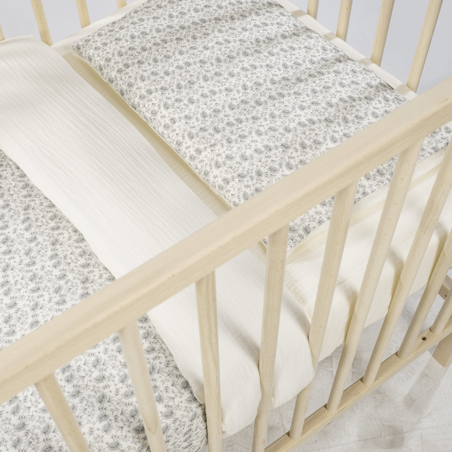 Funda nordica + bajera + almohada cuna Gala Mint Walking Mum