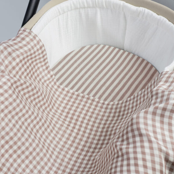 Sabana ajustable cuco Rayas + Muselina Praliné Vichy Moka Walking Mum