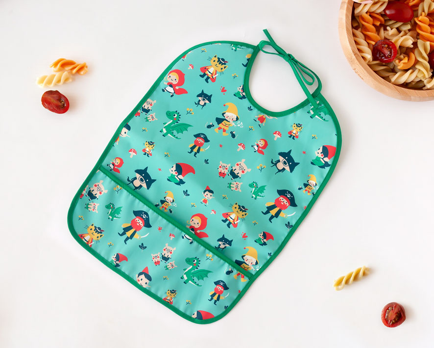 Babero Impermeable Verde Kiokids
